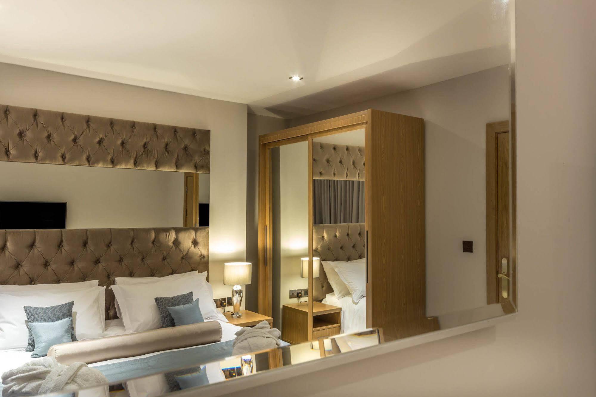 Mansio Suites Basinghall Leeds  Exteriör bild